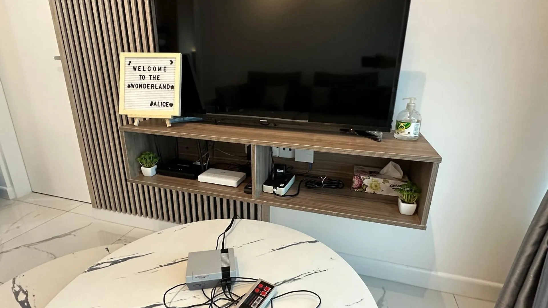 Kl Pantai Bangsar South 3Br 6-11 Pax Next To Npe Apartment Kuala Lumpur 0*,  Malaysia
